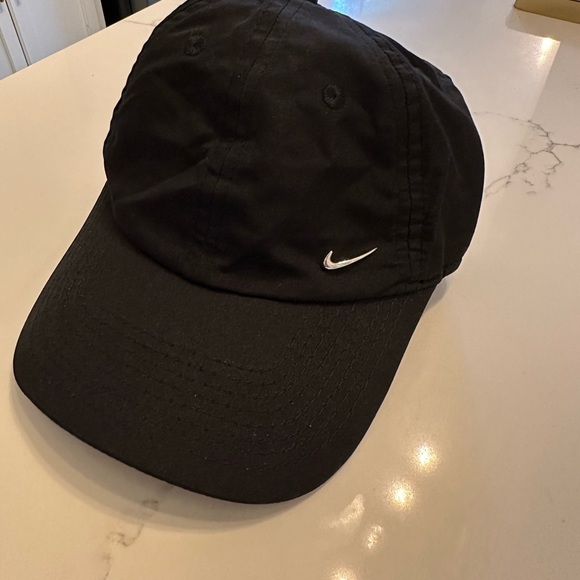 NEW Nike cap - Picture 3 of 4